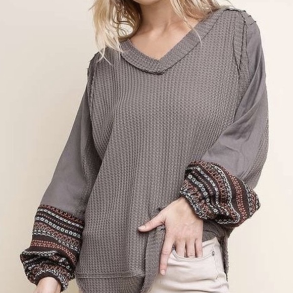 Umgee Tops - Thermal Balloon Sleeve Embroidered Top